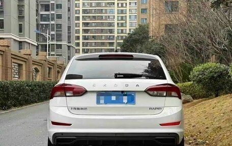 Skoda Rapid II, 2021 год, 1 040 000 рублей, 5 фотография