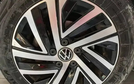 Volkswagen Lavida, 2022 год, 1 550 000 рублей, 10 фотография