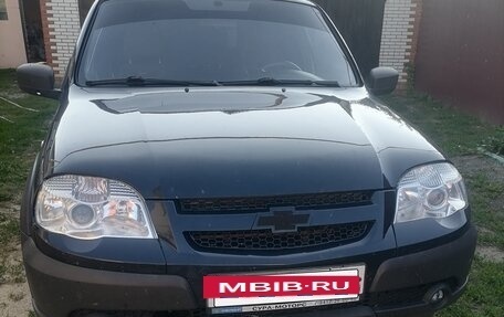 Chevrolet Niva I рестайлинг, 2014 год, 600 000 рублей, 2 фотография