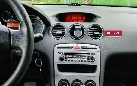 Peugeot 308 II, 2010 год, 520 000 рублей, 2 фотография