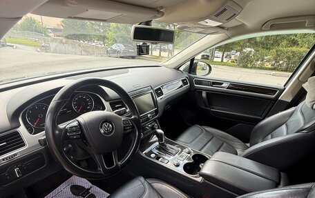 Volkswagen Touareg III, 2014 год, 2 890 000 рублей, 13 фотография