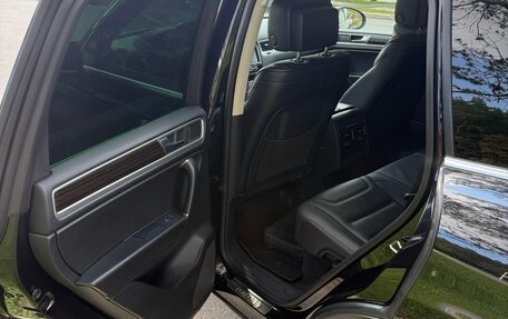 Volkswagen Touareg III, 2014 год, 2 890 000 рублей, 16 фотография