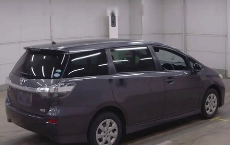 Toyota Wish II, 2016 год, 1 130 000 рублей, 2 фотография