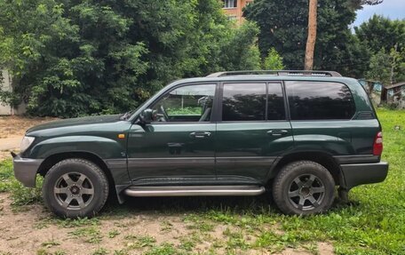 Toyota Land Cruiser 100 рестайлинг 2, 2004 год, 1 790 000 рублей, 8 фотография