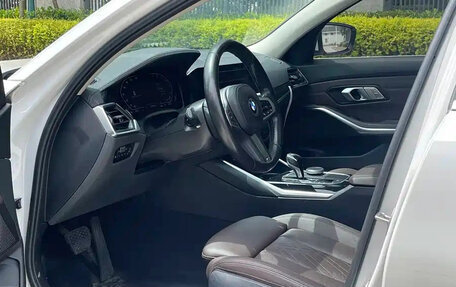 BMW 3 серия, 2022 год, 2 620 000 рублей, 9 фотография