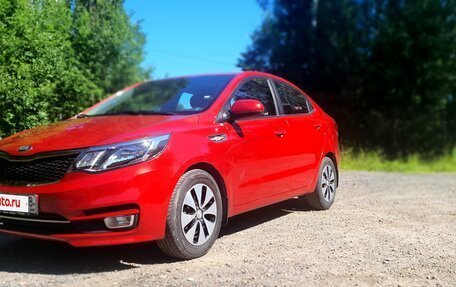 KIA Rio III рестайлинг, 2015 год, 1 090 000 рублей, 2 фотография