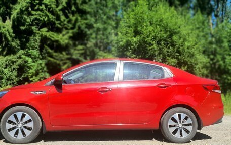 KIA Rio III рестайлинг, 2015 год, 1 090 000 рублей, 3 фотография