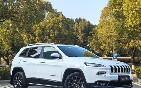 Jeep Cherokee, 2022 год, 1 фотография