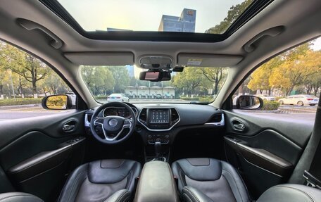 Jeep Cherokee, 2022 год, 14 фотография