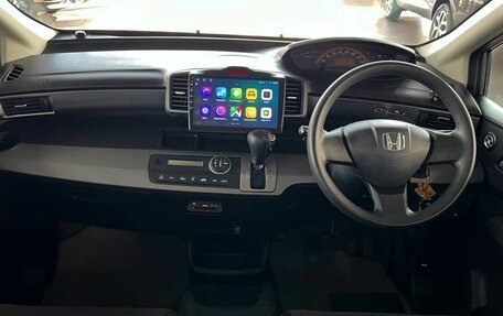 Honda Freed I, 2010 год, 1 100 000 рублей, 19 фотография