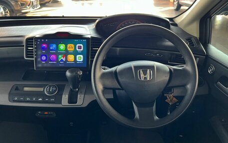 Honda Freed I, 2010 год, 1 100 000 рублей, 20 фотография