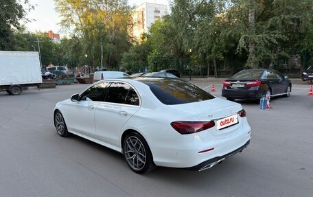 Mercedes-Benz E-Класс, 2020 год, 3 800 000 рублей, 7 фотография