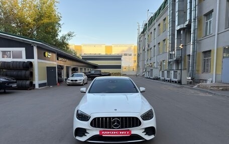 Mercedes-Benz E-Класс, 2020 год, 3 800 000 рублей, 2 фотография