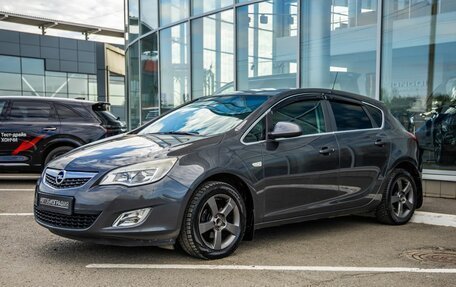 Opel Astra J, 2011 год, 828 000 рублей, 3 фотография