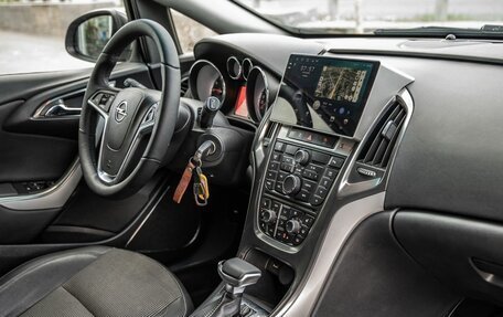 Opel Astra J, 2011 год, 828 000 рублей, 34 фотография