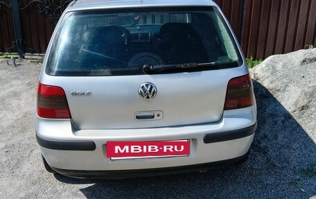 Volkswagen Golf IV, 2001 год, 270 000 рублей, 3 фотография