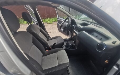 Renault Duster I рестайлинг, 2014 год, 940 000 рублей, 17 фотография