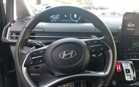 Hyundai Staria, 2025 год, 9 500 000 рублей, 12 фотография