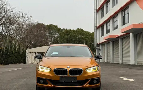 BMW 1 серия, 2019 год, 1 319 003 рублей, 3 фотография