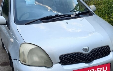 Toyota Vitz, 2004 год, 290 000 рублей, 1 фотография