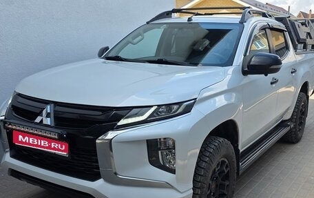 Mitsubishi L200 IV рестайлинг, 2023 год, 3 700 000 рублей, 1 фотография