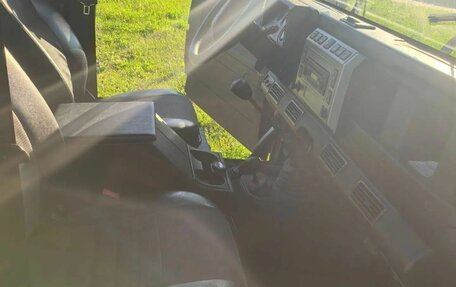 Land Rover Defender I, 2004 год, 4 000 000 рублей, 4 фотография
