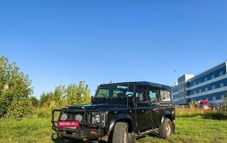 Land Rover Defender I, 2004 год, 4 000 000 рублей, 5 фотография