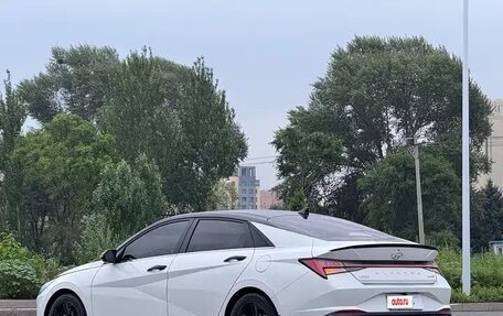 Hyundai Elantra, 2023 год, 1 750 000 рублей, 8 фотография