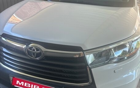 Toyota Highlander III, 2014 год, 3 200 000 рублей, 2 фотография