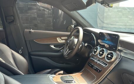 Mercedes-Benz GLC, 2021 год, 4 000 000 рублей, 22 фотография