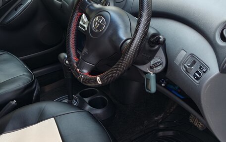 Toyota Vitz, 2004 год, 290 000 рублей, 8 фотография