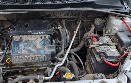 Toyota Vitz, 2004 год, 290 000 рублей, 6 фотография