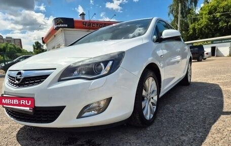 Opel Astra J, 2011 год, 649 000 рублей, 3 фотография