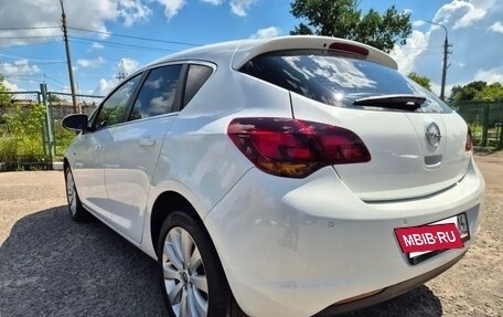 Opel Astra J, 2011 год, 649 000 рублей, 8 фотография