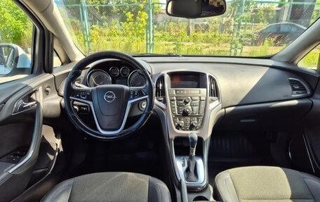Opel Astra J, 2011 год, 649 000 рублей, 14 фотография