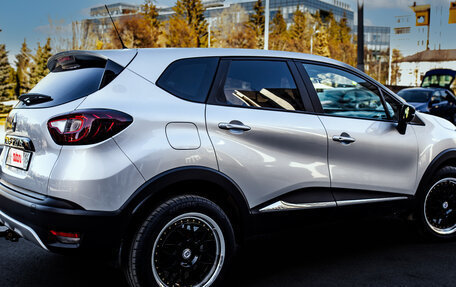 Renault Kaptur I рестайлинг, 2017 год, 1 350 000 рублей, 3 фотография