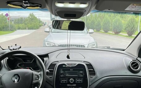 Renault Kaptur I рестайлинг, 2017 год, 1 350 000 рублей, 13 фотография