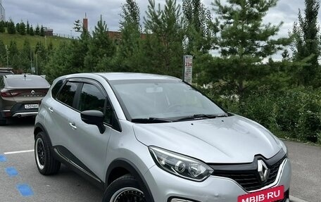 Renault Kaptur I рестайлинг, 2017 год, 1 350 000 рублей, 6 фотография