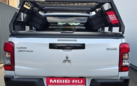Mitsubishi L200 IV рестайлинг, 2023 год, 3 700 000 рублей, 4 фотография