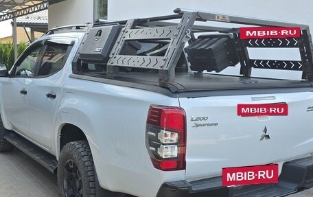 Mitsubishi L200 IV рестайлинг, 2023 год, 3 700 000 рублей, 5 фотография