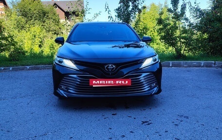 Toyota Camry, 2020 год, 3 500 000 рублей, 2 фотография