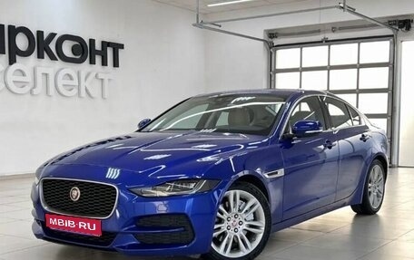 Jaguar XE I рестайлинг, 2019 год, 2 499 000 рублей, 1 фотография