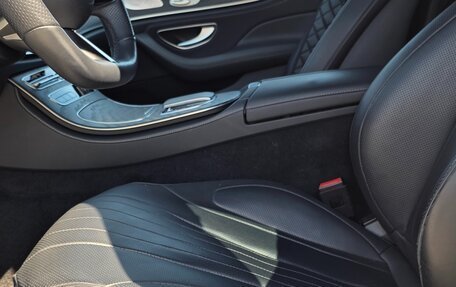 Mercedes-Benz CLS, 2022 год, 6 950 000 рублей, 17 фотография