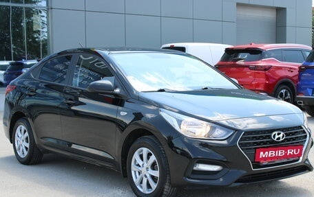 Hyundai Solaris II рестайлинг, 2018 год, 1 219 000 рублей, 3 фотография