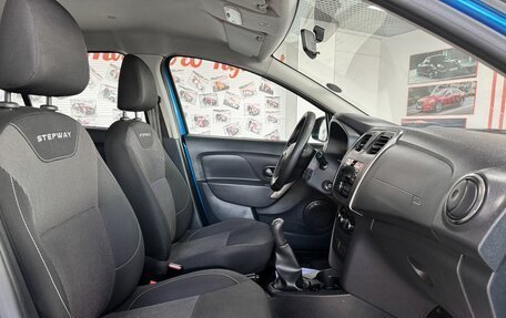 Renault Sandero II рестайлинг, 2019 год, 1 179 000 рублей, 13 фотография