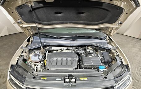 Volkswagen Tiguan II, 2021 год, 3 350 000 рублей, 11 фотография