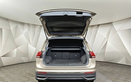 Volkswagen Tiguan II, 2021 год, 3 350 000 рублей, 12 фотография