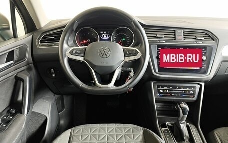 Volkswagen Tiguan II, 2021 год, 3 350 000 рублей, 19 фотография