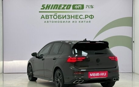 Volkswagen Golf VIII, 2022 год, 1 800 000 рублей, 5 фотография