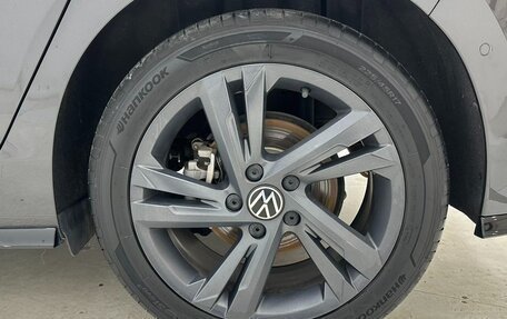 Volkswagen Golf VIII, 2022 год, 1 800 000 рублей, 17 фотография